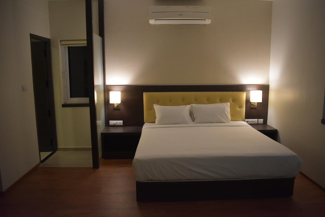Grand Arcadia Hotel Tiruchirappalli Exterior foto
